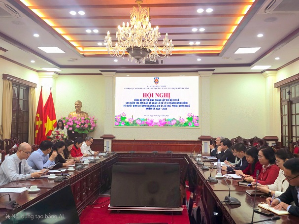 Công bố Quyết định thành lập Chi bộ cơ sở và Chi ủy Chi bộ cơ sở Cục Kiểm tra VB và Quản lý XLVPHC nhiệm kỳ 2020 - 2025